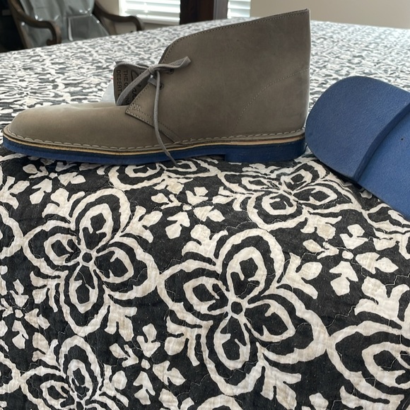 NWOT Mens Clarks Bushacre 2 Chukka Boots, Size 13 - Picture 4 of 10